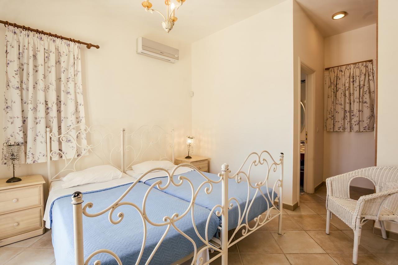 Porto Heli Villa ภายนอก รูปภาพ