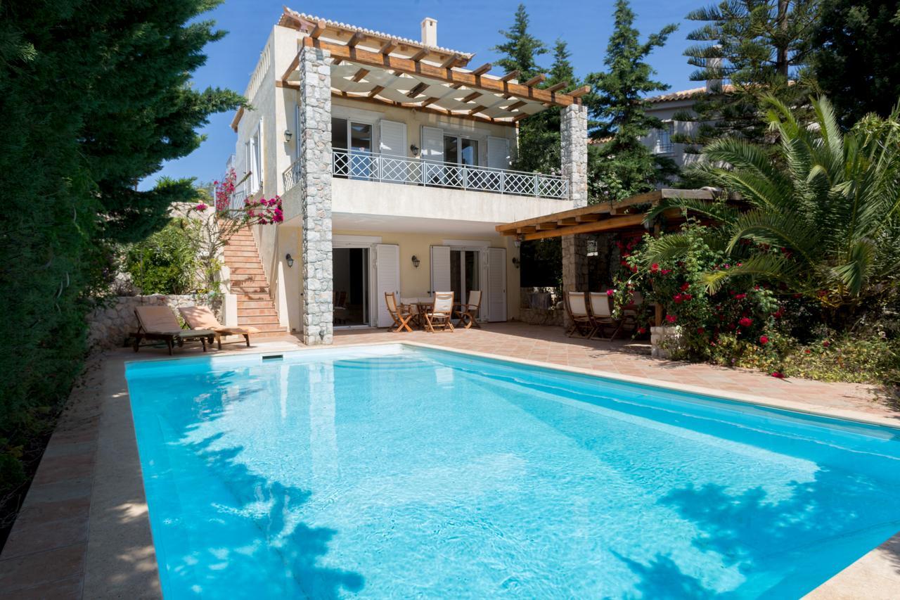Porto Heli Villa ภายนอก รูปภาพ